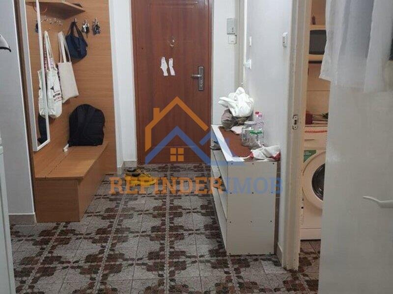 Ozana apartament 4 camere de vanzare